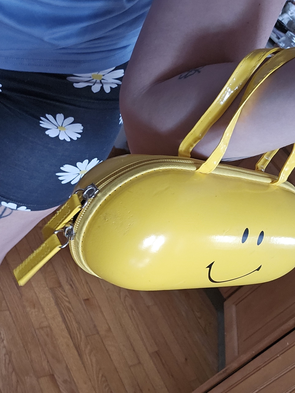 Yellow Smiley Face Mini Handbag - Picture 4 of 5